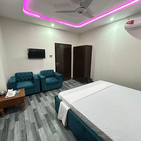 Decent Lodge Guest House Islamabad Zewnętrze zdjęcie