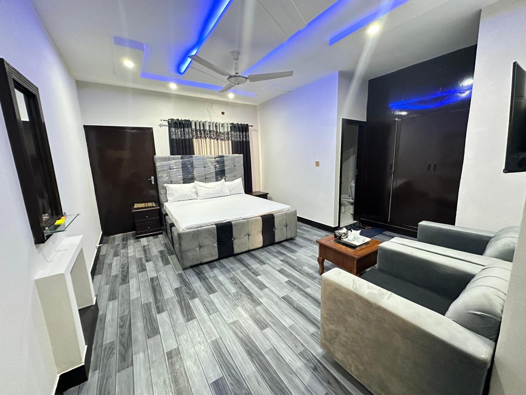 Decent Lodge Guest House Islamabad Zewnętrze zdjęcie