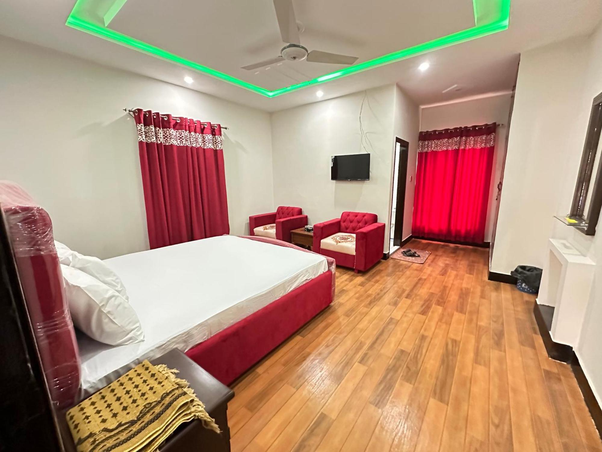 Decent Lodge Guest House Islamabad Zewnętrze zdjęcie